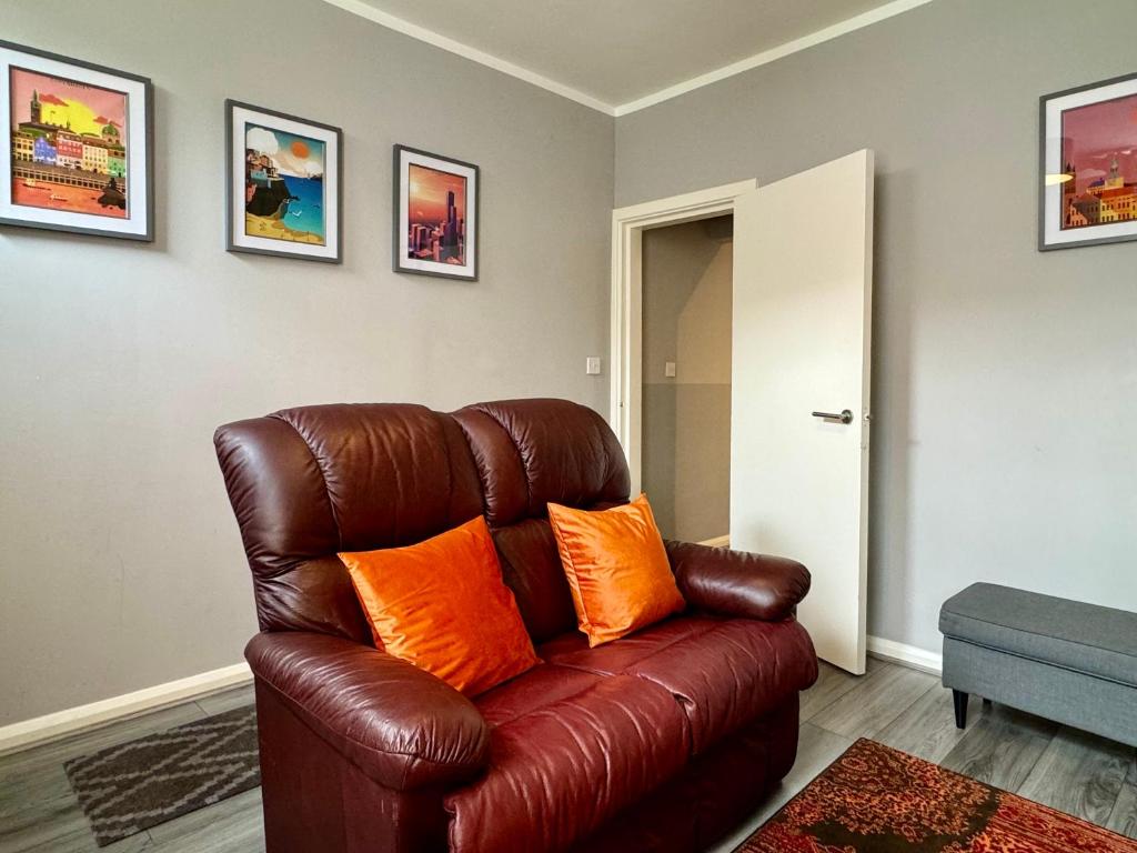Posezení v ubytování Waterloo House - Great for Contractors or Family Holidays