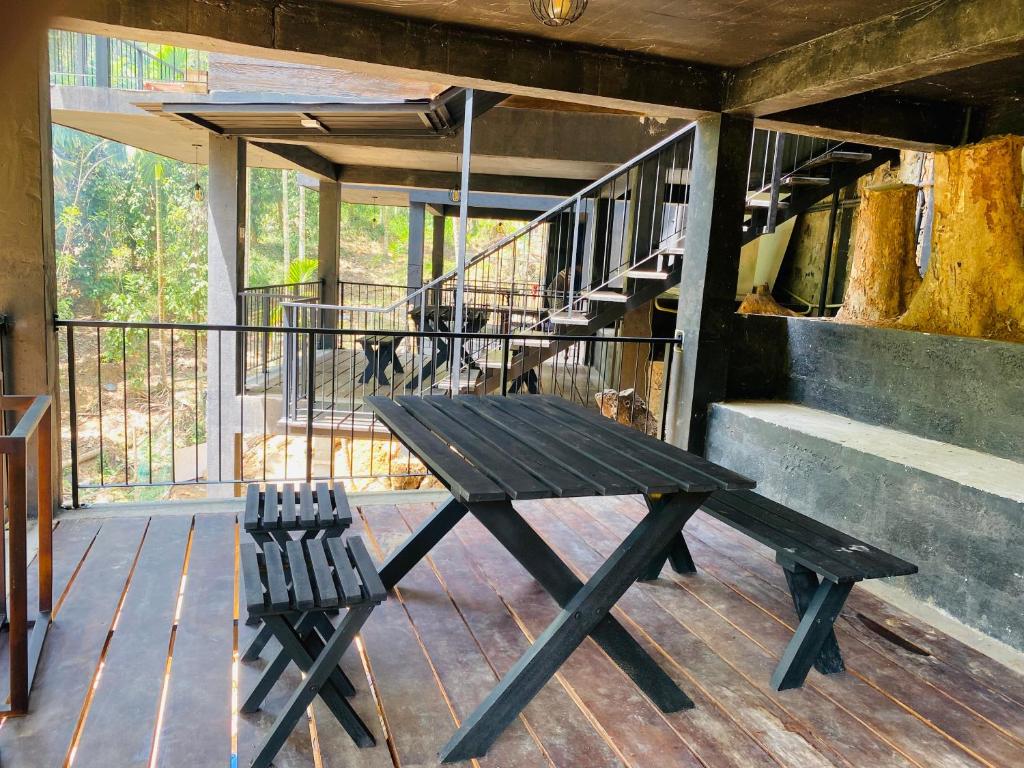 Balkón nebo terasa v ubytování Eco Knuckles Holiday Lodge