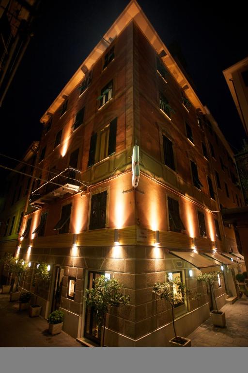 Budova, kde se hotel nachází