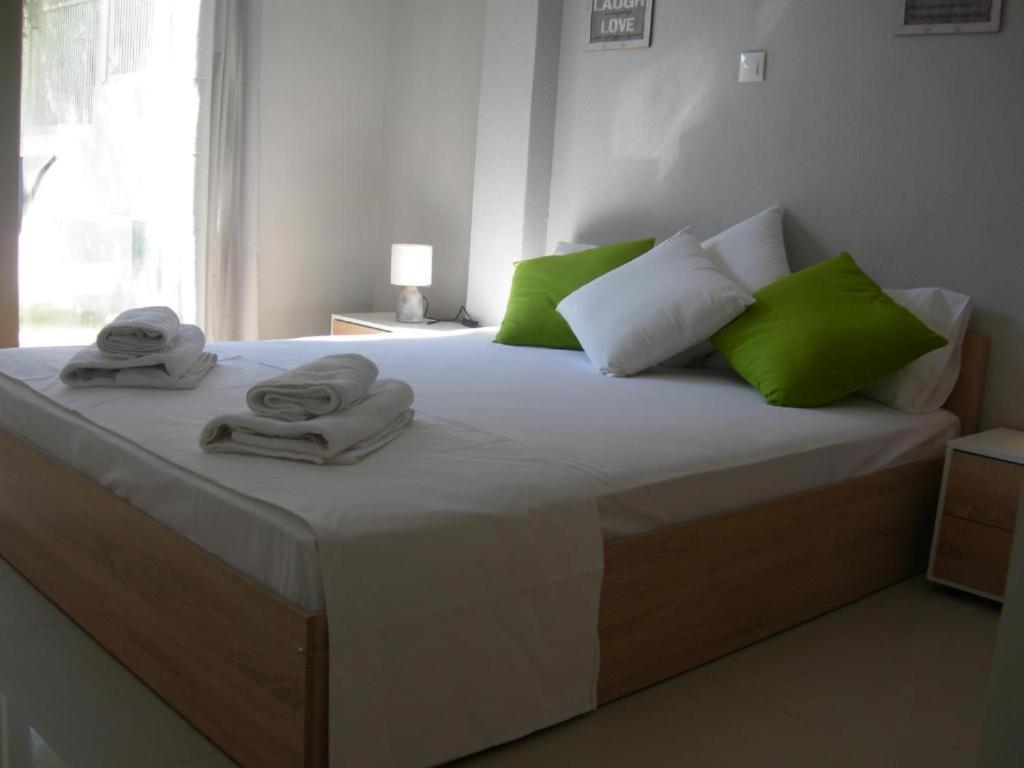 Postel nebo postele na pokoji v ubytování HOME SWEET HOME