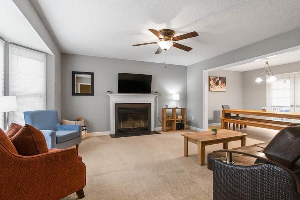 Relaxing Raleigh Retreat - Housity