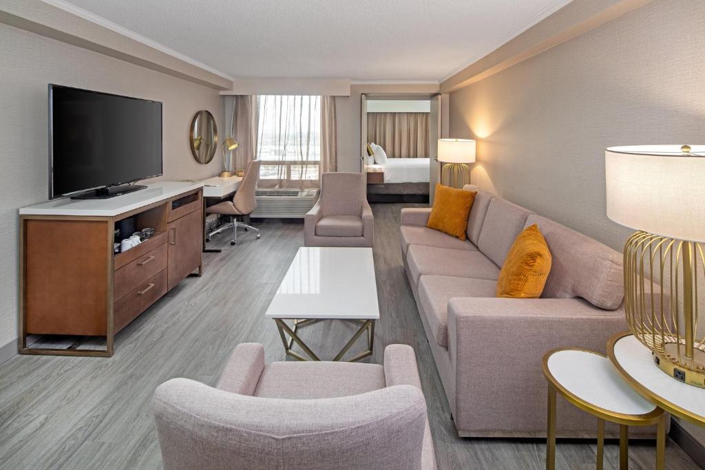 Crowne Plaza Toronto Airport by IHG - Resim 17