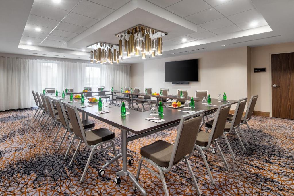 Crowne Plaza Toronto Airport by IHG - Resim 23