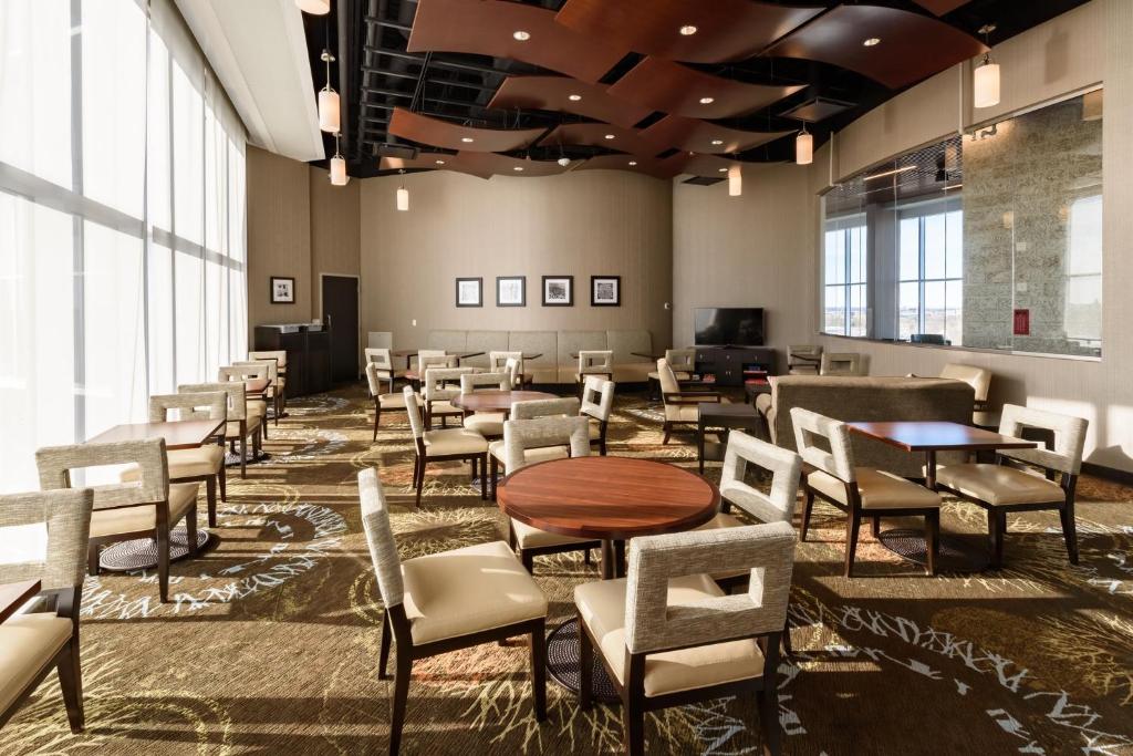 Staybridge Suites - Saskatoon - University by IHG - Resim 43