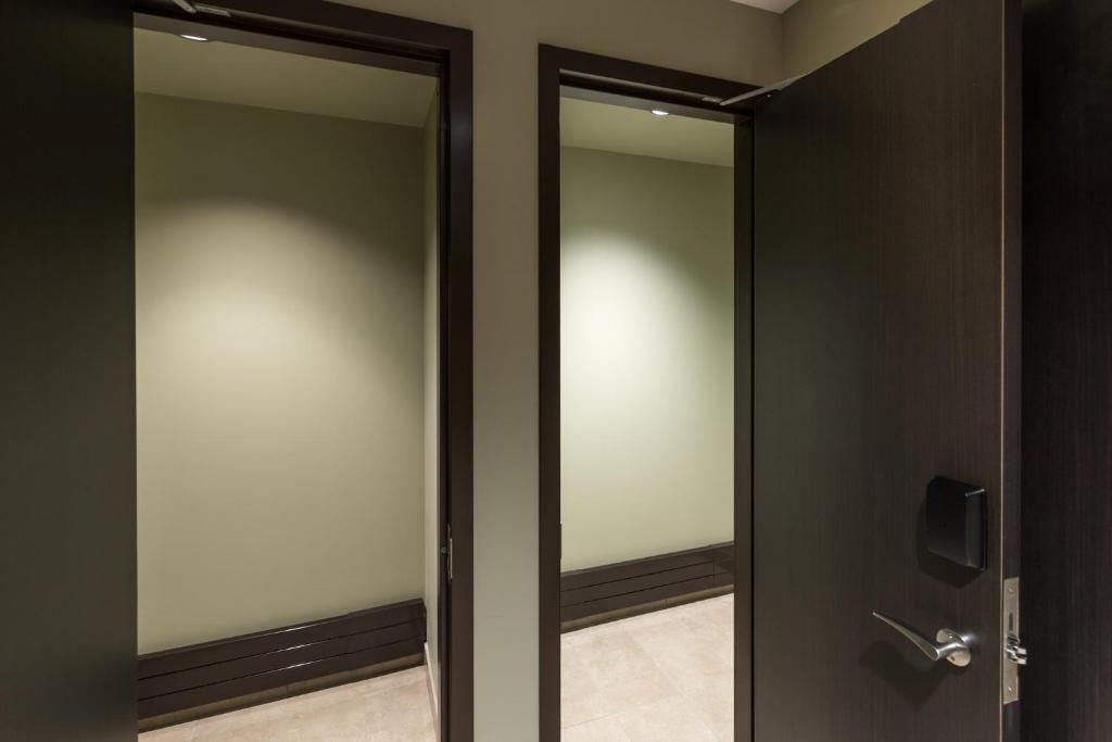 Staybridge Suites - Saskatoon - University by IHG - Resim 12