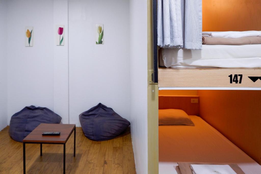 18 Coins Budget Hotel - Resim 35