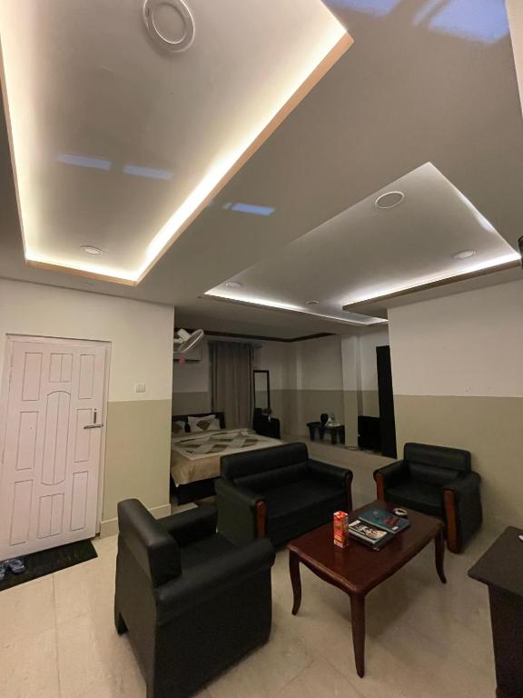 Posezení v ubytování 2K HOTEL