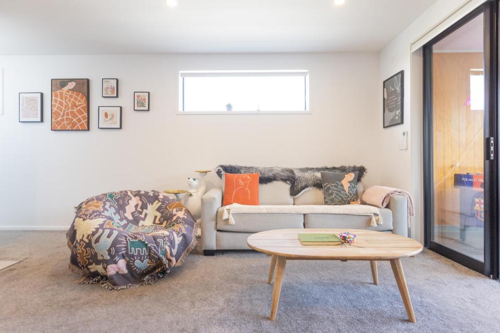 Luxury 1 Bed Apartment in CBD - Resim 18