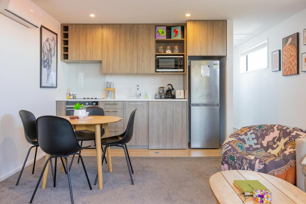 Luxury 1 Bed Apartment in CBD - Resim 25