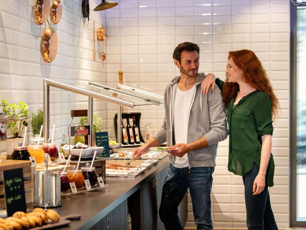Gäste, die in der Unterkunft ibis Styles Hamburg Barmbek übernachten