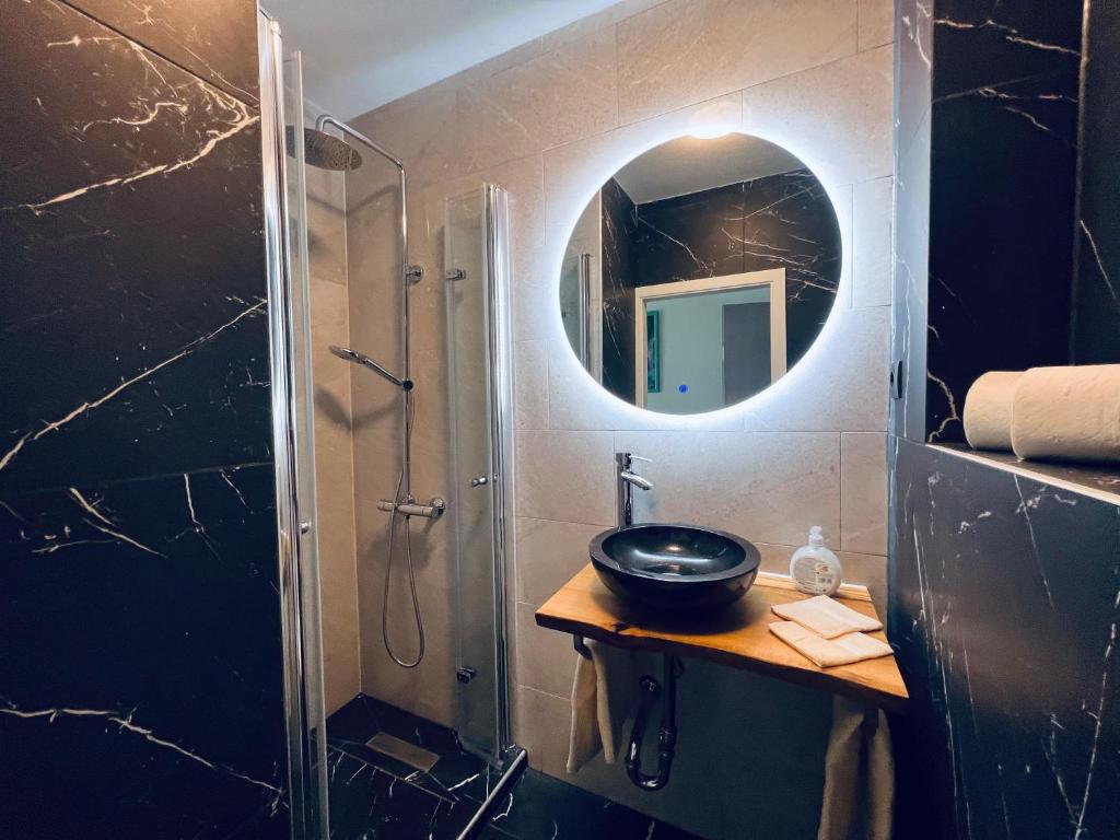 Altstadt Hotel Schwanen - 豪华单人间