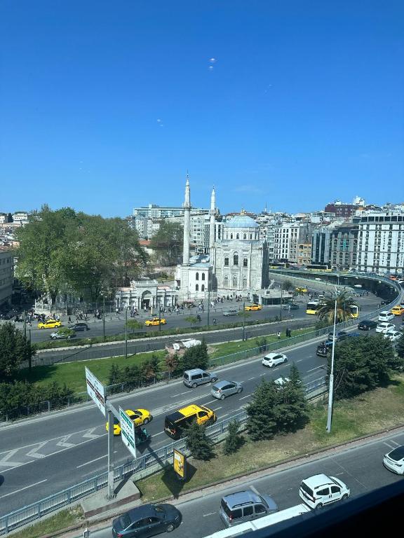 Nespecifikovaný výhled na destinaci Istanbul nebo výhled na město při pohledu z hotelu