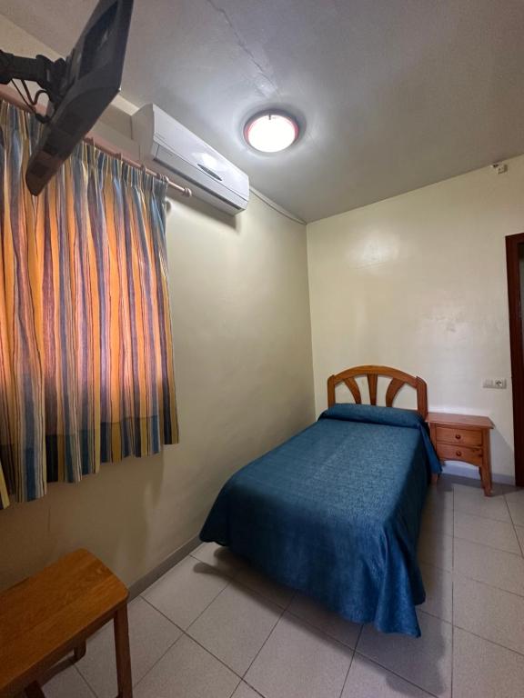 HOTEL MIRAMAR - Single Room
