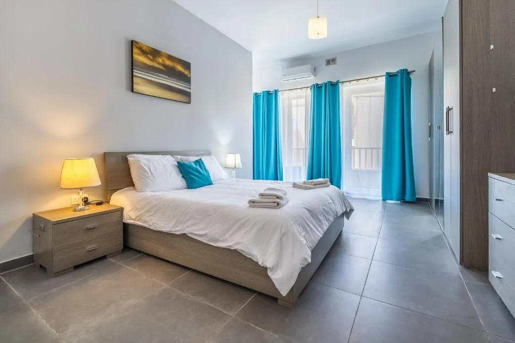 Private duplex home in the heart of St Julians