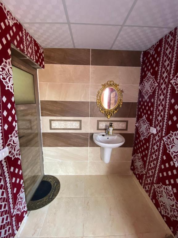 ห้องน้ำของ Wadi Rum Grand
