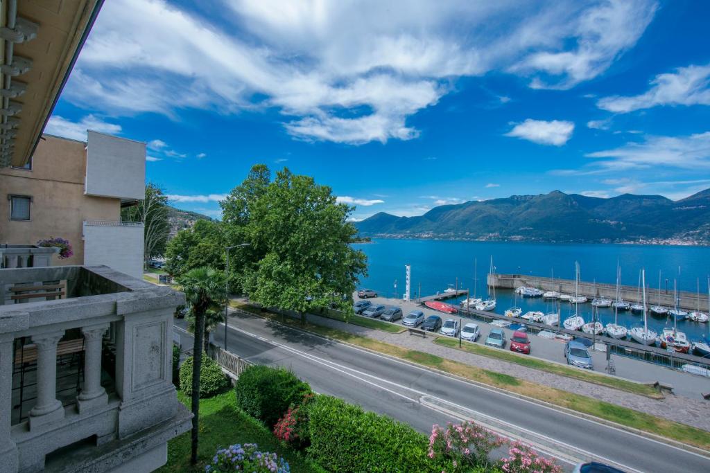 a view of the water and a marina at Residenza Oleandro Lake View Luino Center in Luino