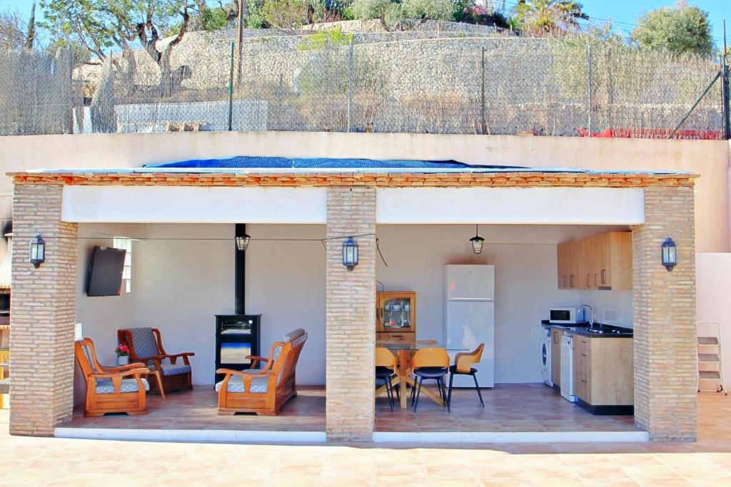Kuchyň nebo kuchyňský kout v ubytování Finca La Verema - holiday home with private swimming pool in Benissa