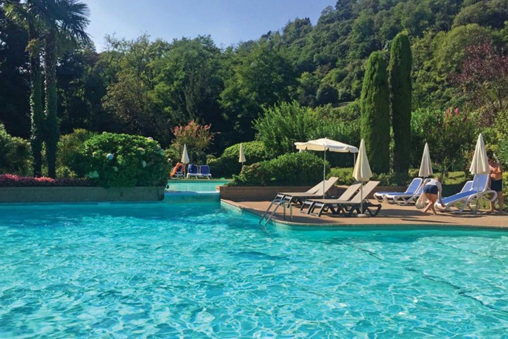 Bazén v ubytování Panorama Fantastico Apt Pool & Beach - Happy Rentals nebo v jeho okolí