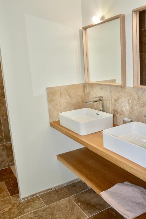 Een badkamer bij Villa Jilie