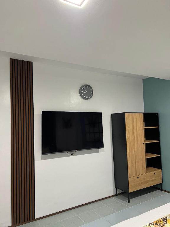 TV a/nebo společenská místnost v ubytování B & B Suite Room