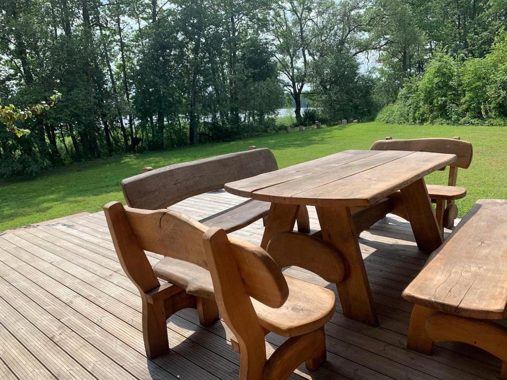 Kaimukas - namelis prie ežero keturiems - Chalet Met één Slaapkamer