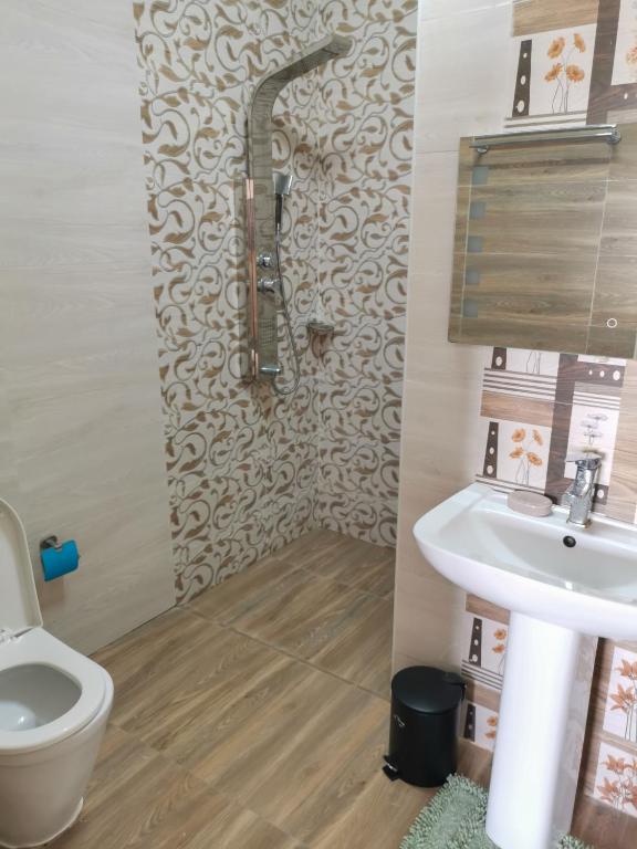 Chambres meublées Avenue Cheikh Anta Diop - Deluxe Doppelzimmer Mit Dusche