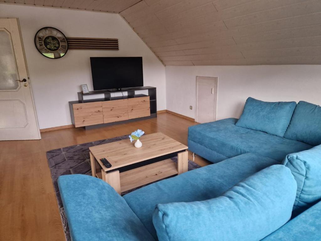 Hotel Engelskirchen - Two-Bedroom Apartment