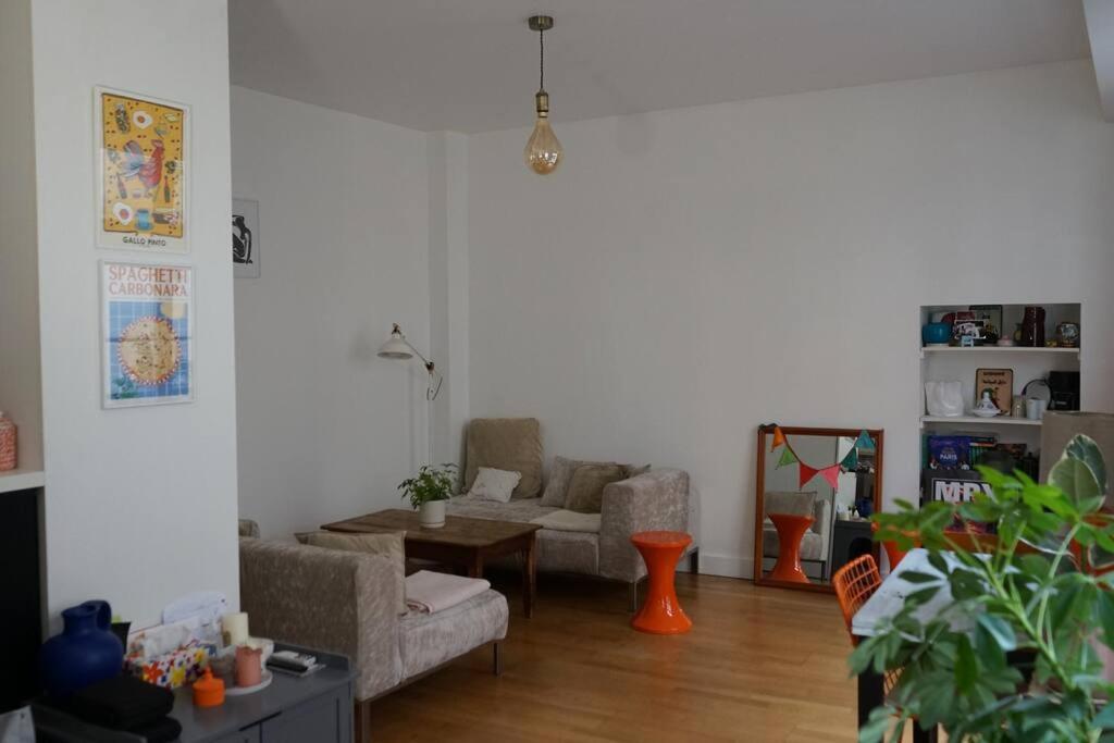 Zona d'estar a Double appartement - Le Marais