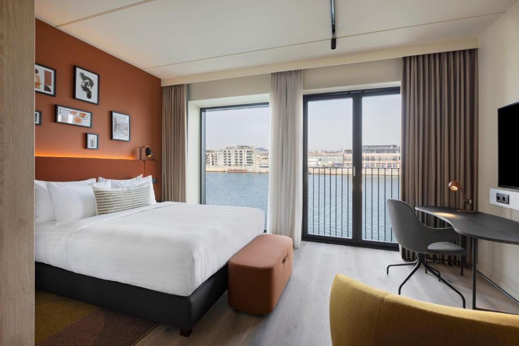 
Queen Studio with Sea View
