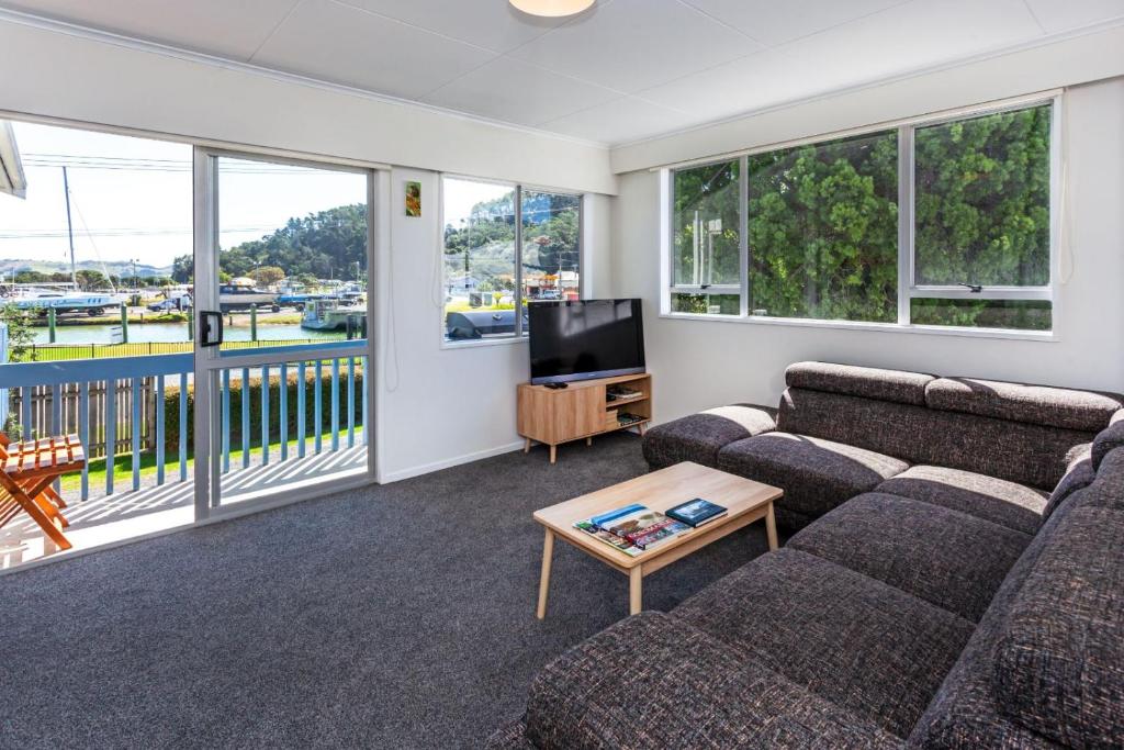 Heart of town - Resim 18