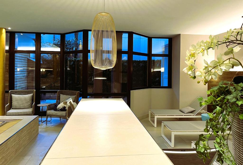 Posezení v ubytování AMBER HOTEL Bavaria