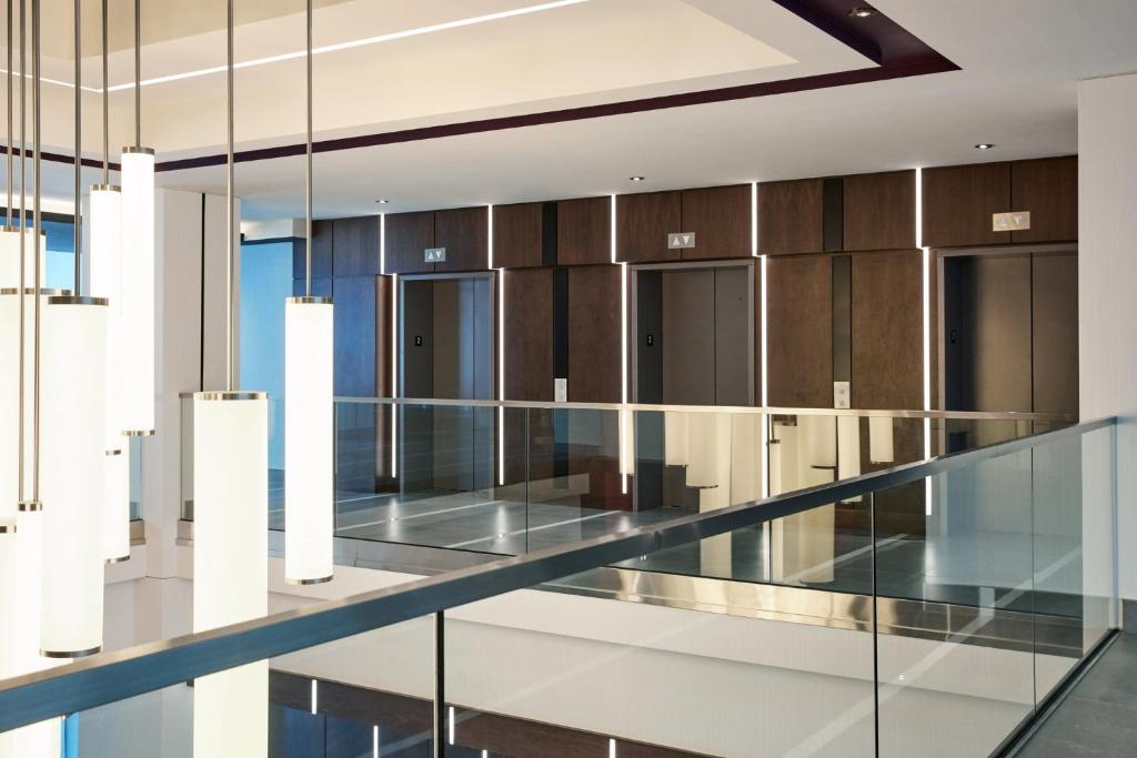 Holiday Inn Hotel & Suites - Montreal Centre-ville Ouest by IHG - Resim 44