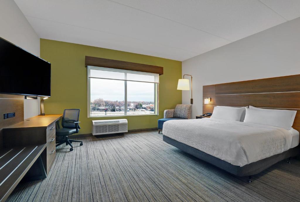 Holiday Inn Express & Suites - Collingwood photo