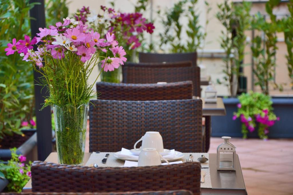 Posezení v ubytování LH Hotel Lloyd Roma