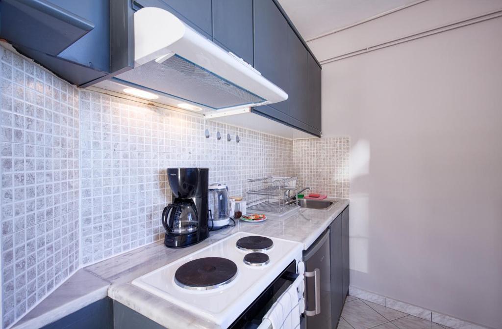 Yasmine Apartments and Rooms - 17