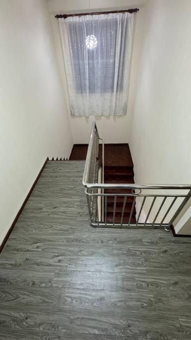 Gambar di galeri bagi Sabah homestay 16pax stay near Imago 15minutes strong WiFi Gathering Environment house di Kota Kinabalu