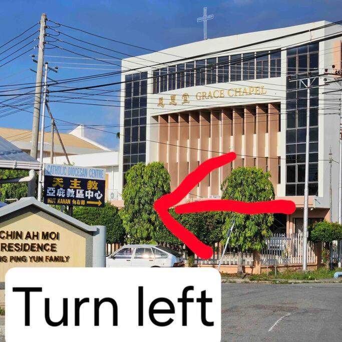 Gambar di galeri bagi Sabah homestay 16pax stay near Imago 15minutes strong WiFi Gathering Environment house di Kota Kinabalu