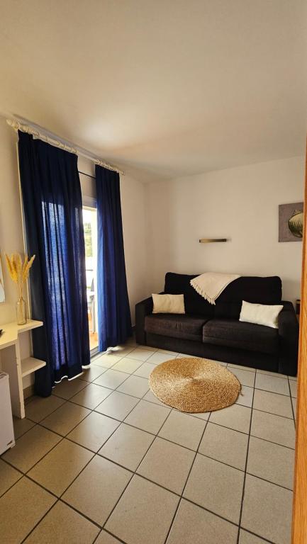 Postel nebo postele na pokoji v ubytování Hotel S´Aguarda