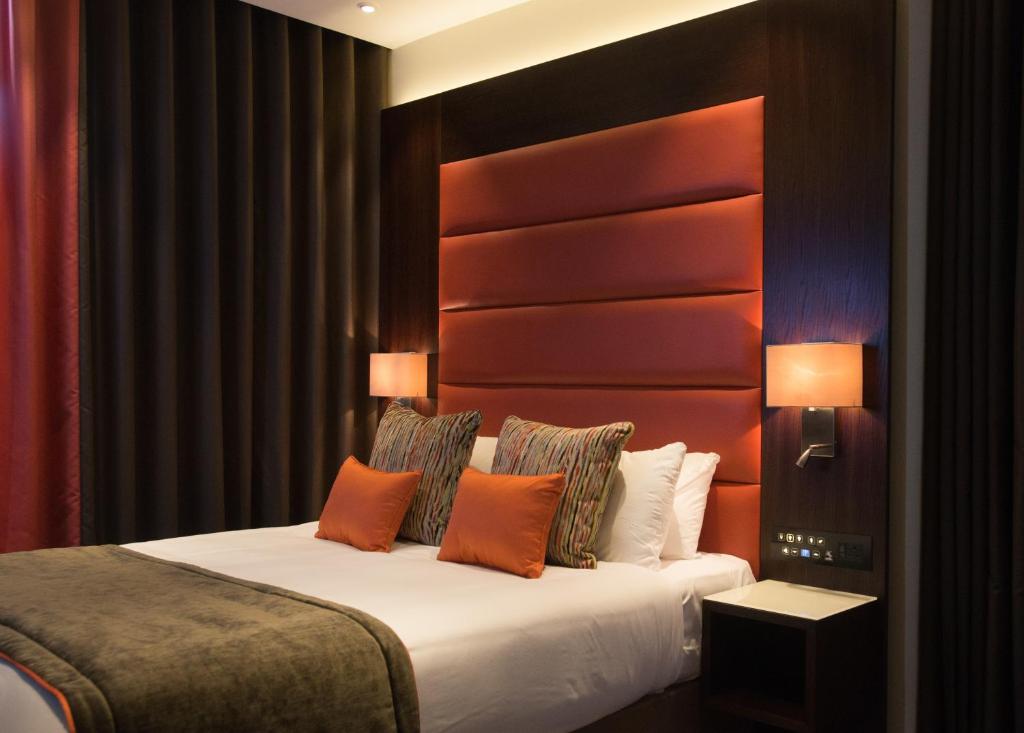 St George's Hotel - Wembley - Resim 17