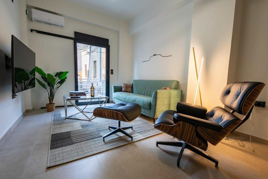 Posedenie v ubytovaní Beautiful Elegant Apartment Next to Monastiraki