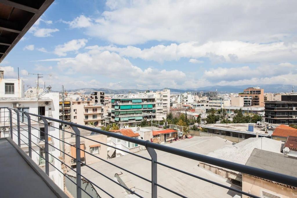 Curated visual reference: Curated Private Gym Penthouse Apartments Gallery View 37