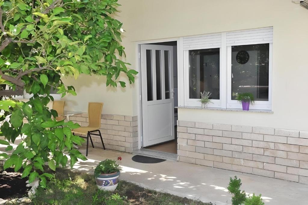 Vonkajšia záhrada v ubytovaní Apartment Botanic