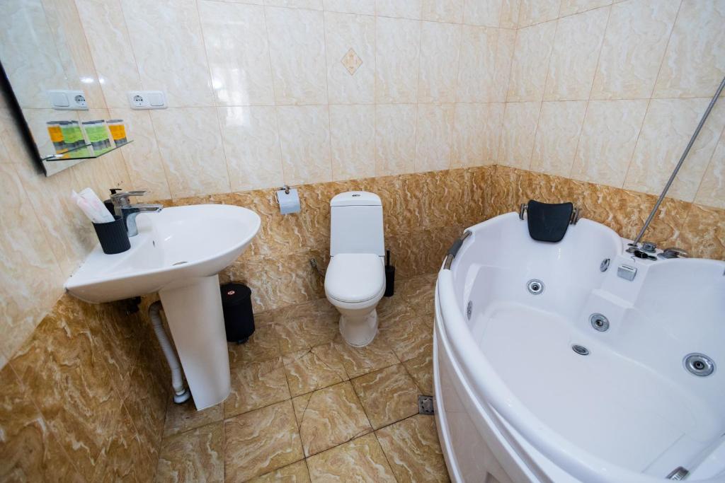 Koupelna v ubytování YAN HOTEL