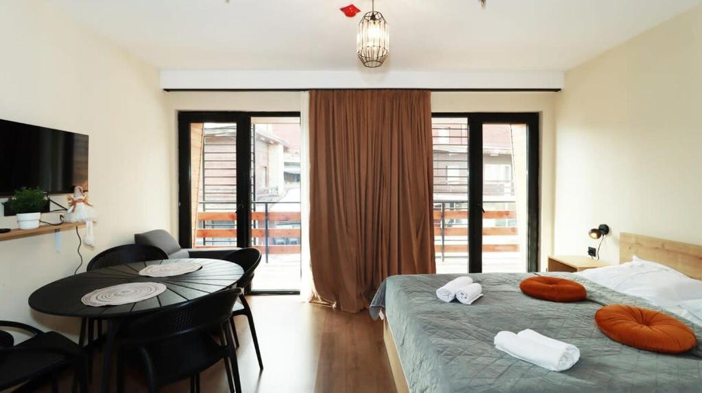 Stylish Apartment in Marshall