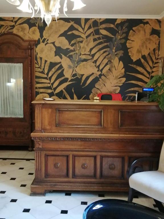 Hotel Arco Di Travertino - Resim 10