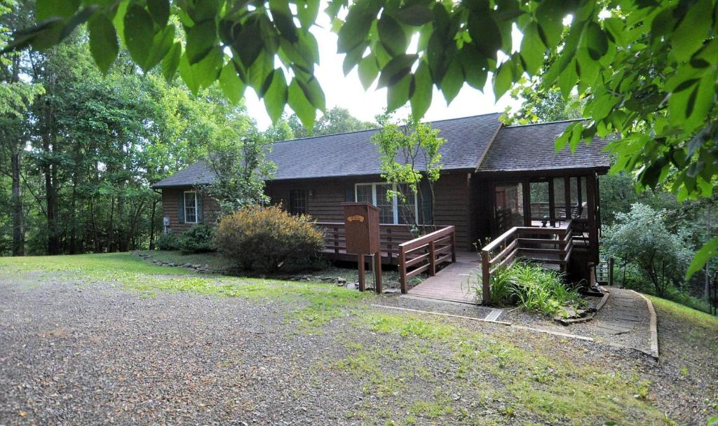 Το κτήριο όπου στεγάζεται  το σαλέ