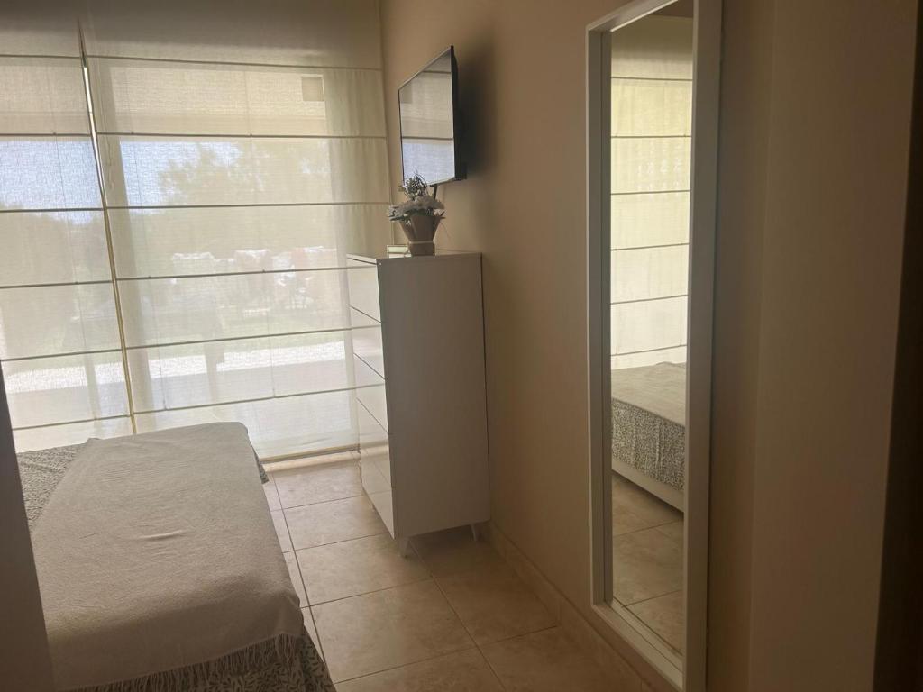 Televízia a/alebo spoločenská miestnosť v ubytovaní luxury homes apt valle del este resort, vera, garrucha,mojacar