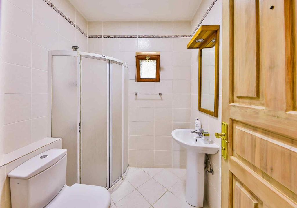 Koupelna v ubytování Yarımada Deniz Manzaralı Villa Cindy