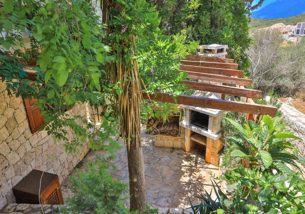 Zahrada ubytování Yarımada Deniz Manzaralı Villa Cindy