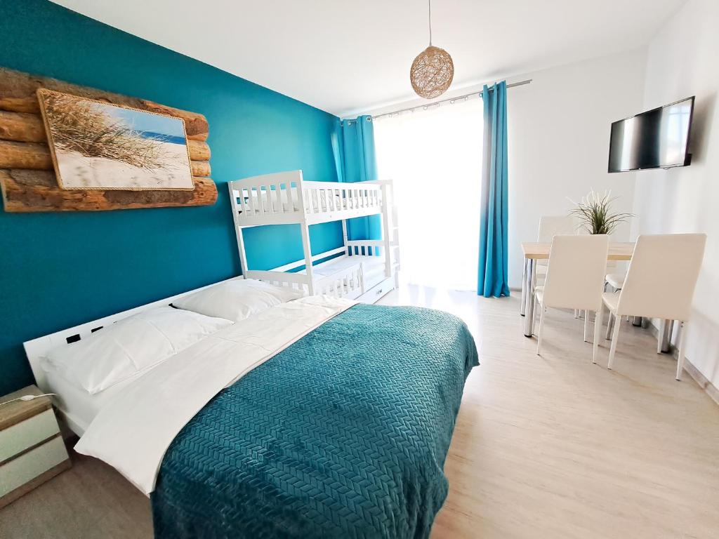 Willa Baltycka Bryza - Family Room With Bathroom